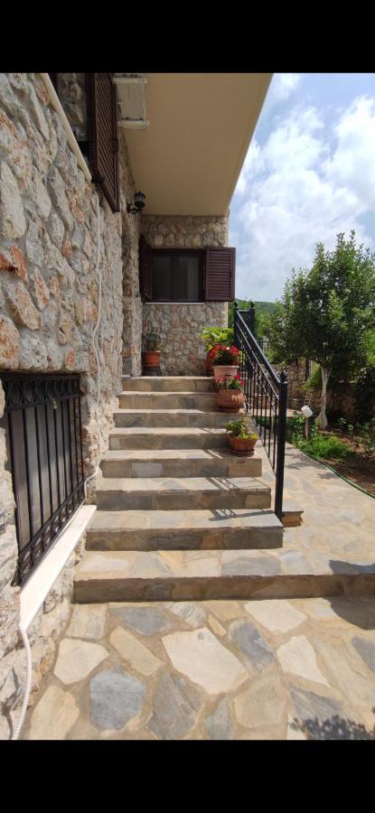 Panos Luxury Suites Kalambaka Exterior photo